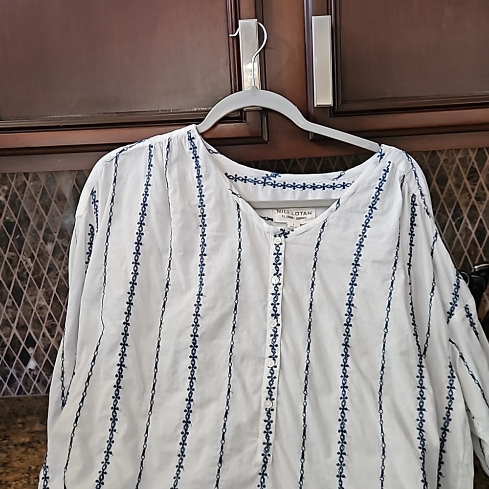 Noli lotan size small